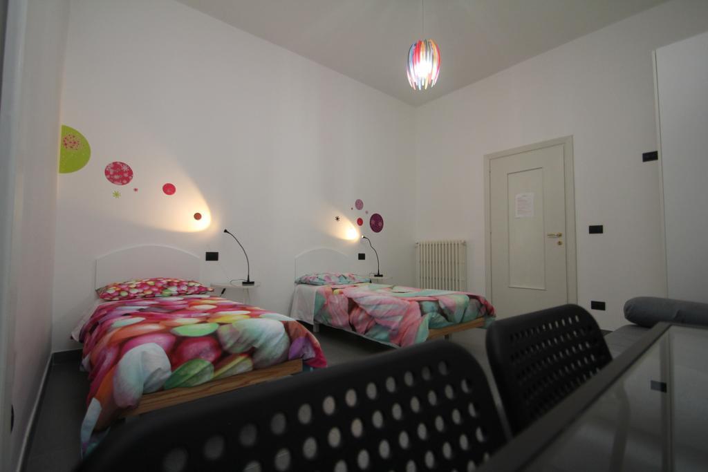 Angoletto Young B&B Авелино Стая снимка